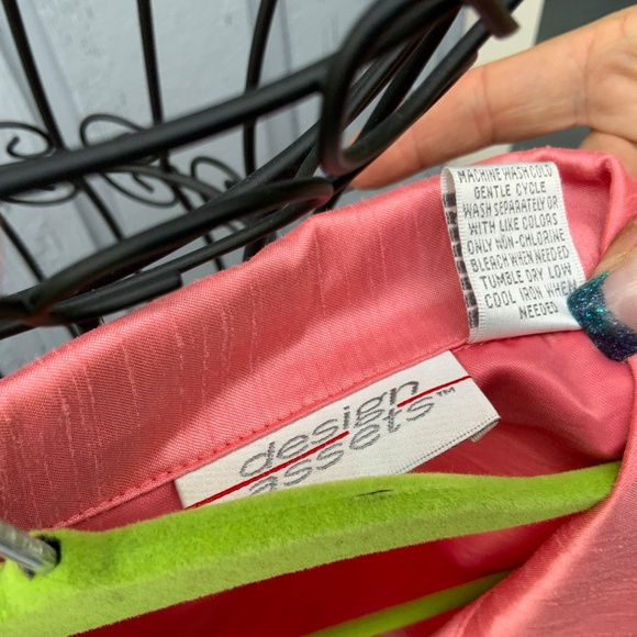 Design Assets Blazer (Size L) Color (Coral) - Picture 7 of 8